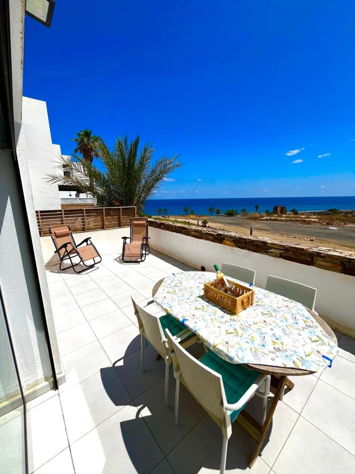 Апартаменты Monika Playa Macenas Мохакар Экстерьер фото
