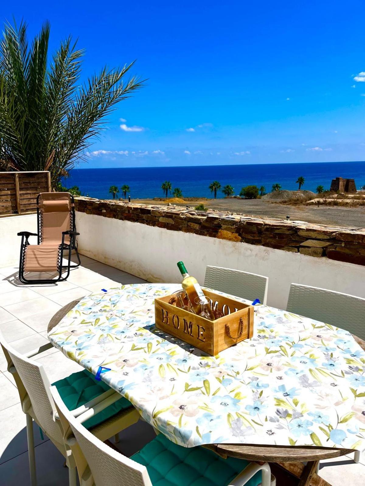 Апартаменты Monika Playa Macenas Мохакар Экстерьер фото
